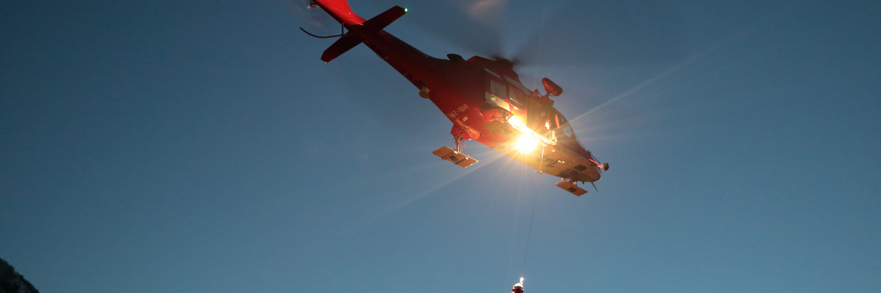 Hélitreuillage nocturne