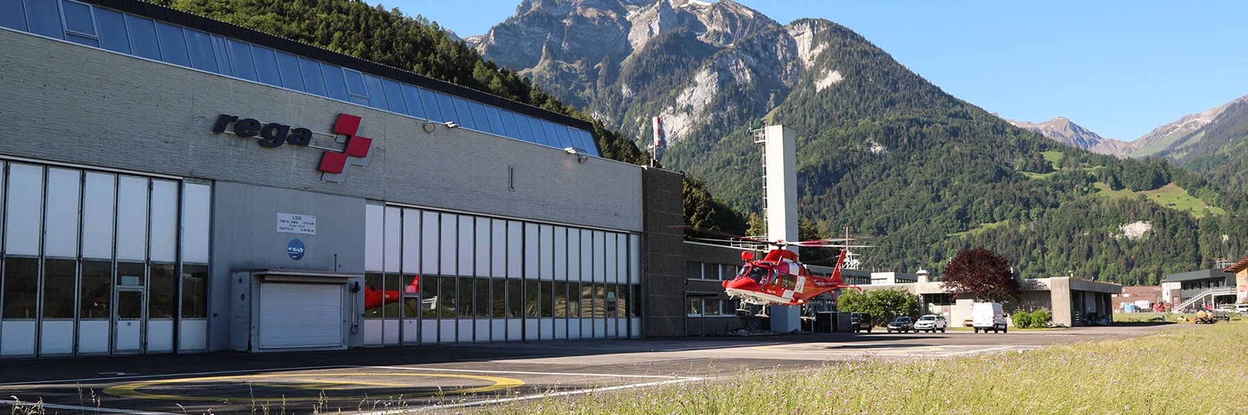 AgustaWestland Da Vinci in avvicinamento alla base di Wilderswil