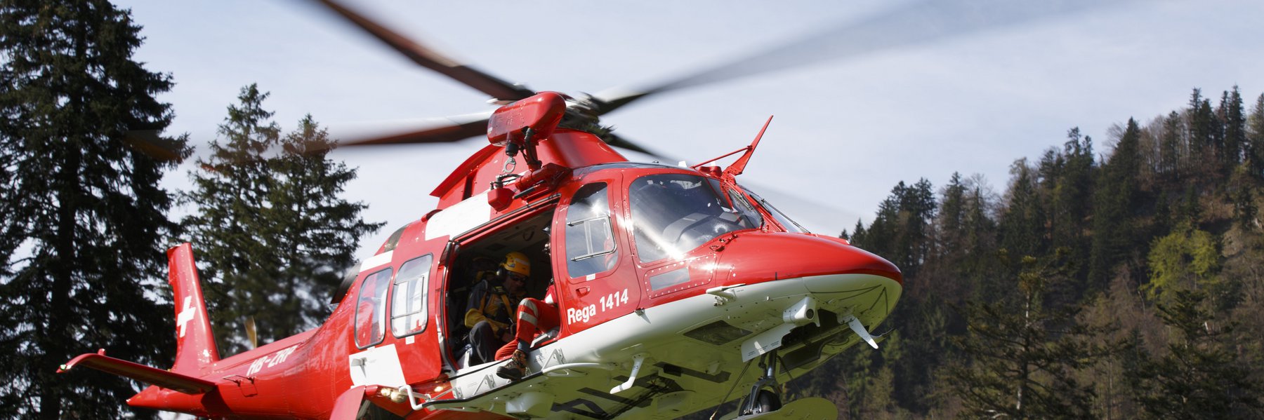 Im Dauereinsatz: die Rettungshelikopter der Rega 