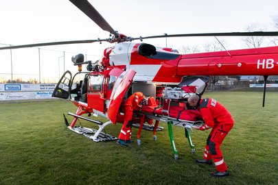 H145 with the crew